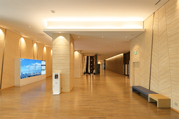 东京都立工业贸易中心滨松町馆 Tokyo Metropolitan Industrial Trade Center Hamamatsucho-Kan