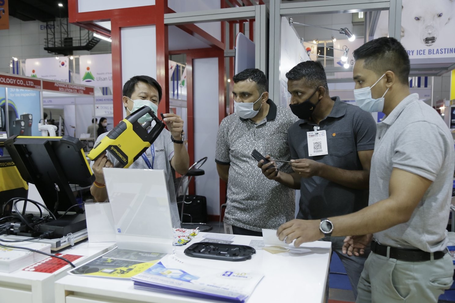 国际涂料工业展现场照片