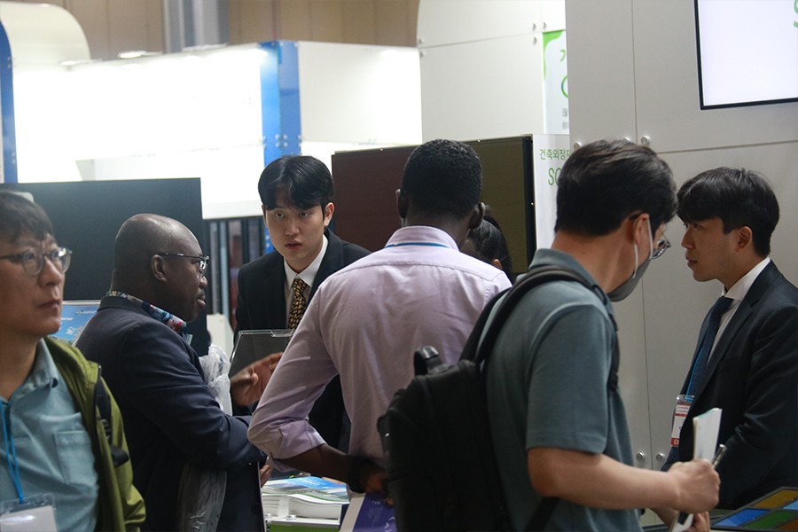 国际涂料工业展现场照片