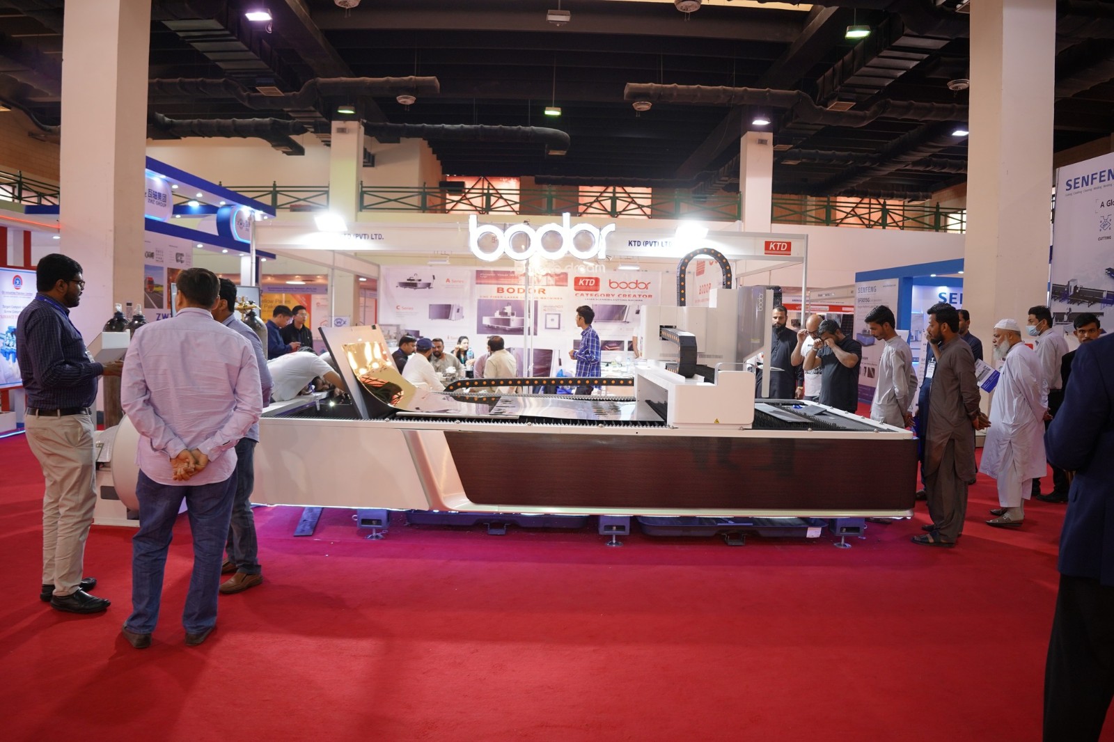 国际涂料工业展现场照片