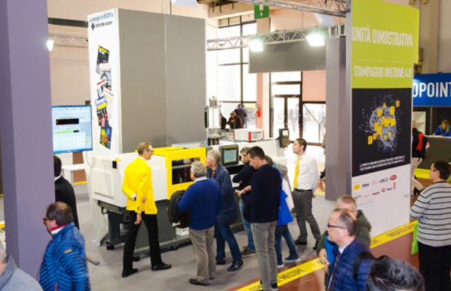 国际涂料工业展现场照片