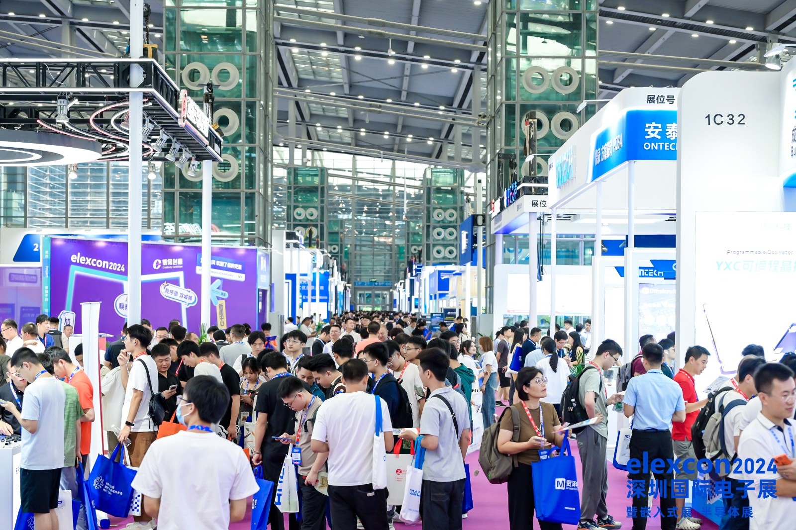 国际涂料工业展现场照片