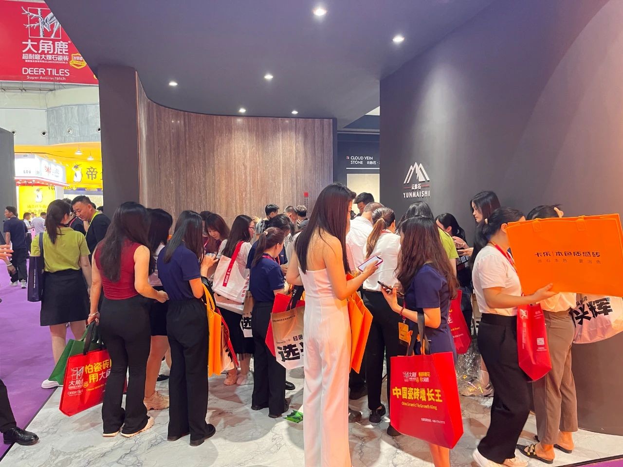 国际涂料工业展现场照片