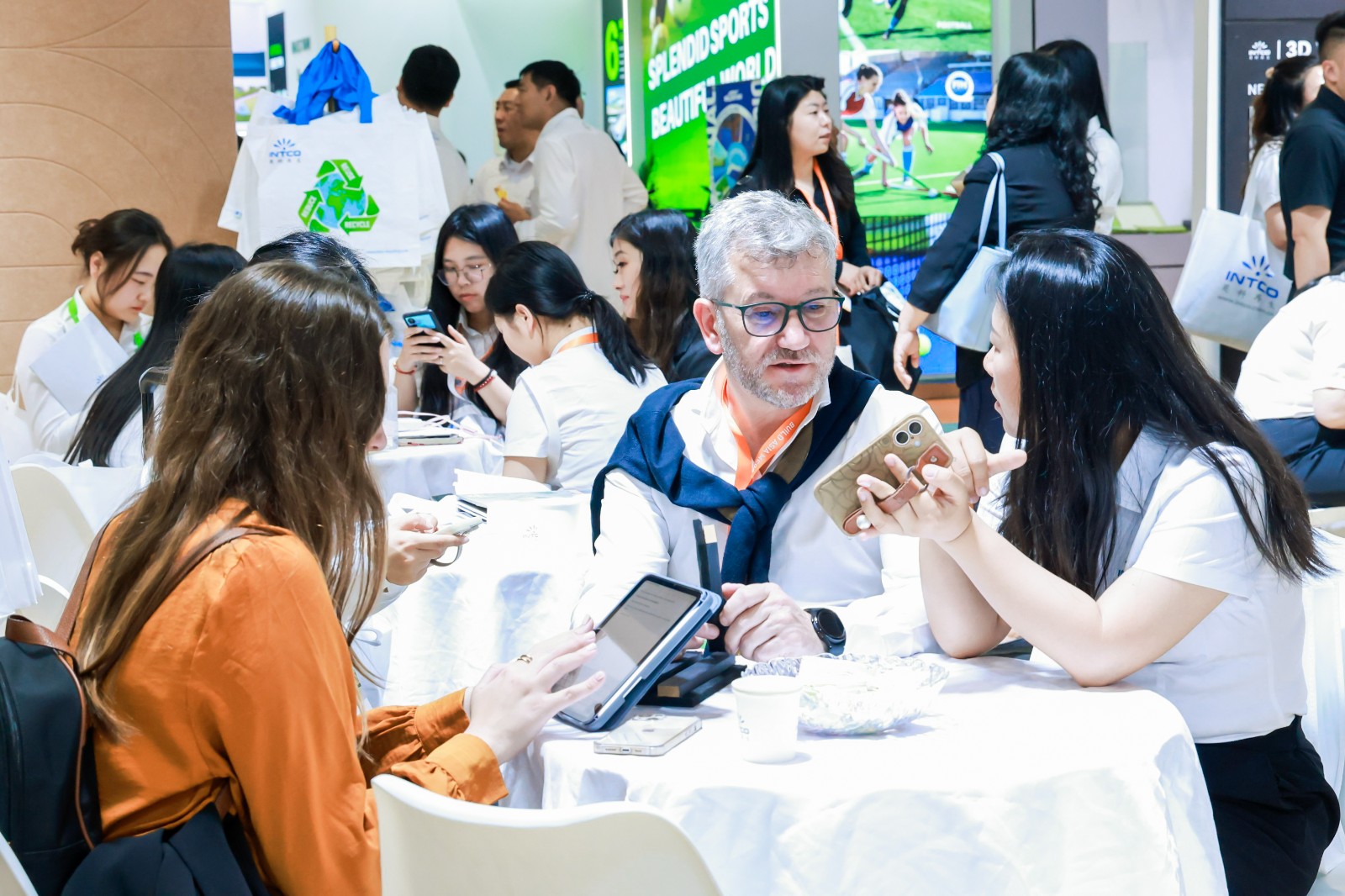 国际涂料工业展现场照片