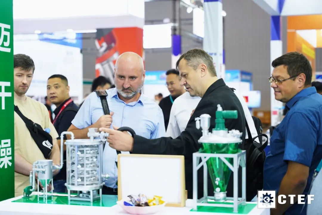 国际涂料工业展现场照片