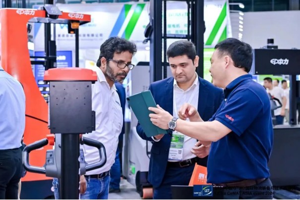 国际涂料工业展现场照片