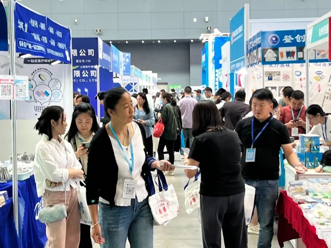 国际涂料工业展现场照片