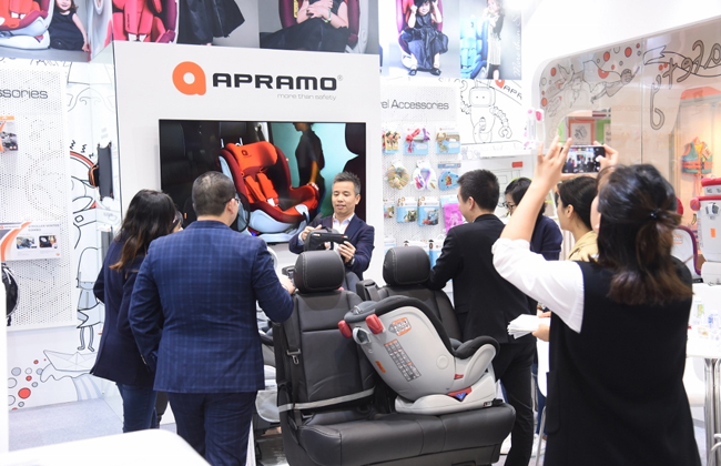 国际涂料工业展现场照片