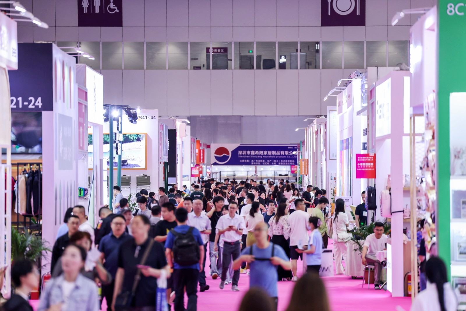 国际涂料工业展现场照片