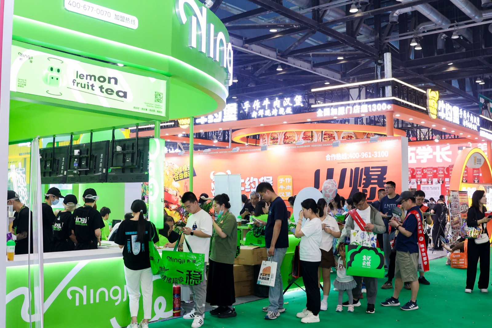 国际涂料工业展现场照片