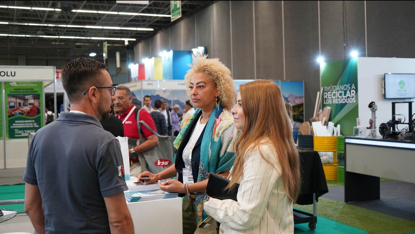 国际涂料工业展现场照片