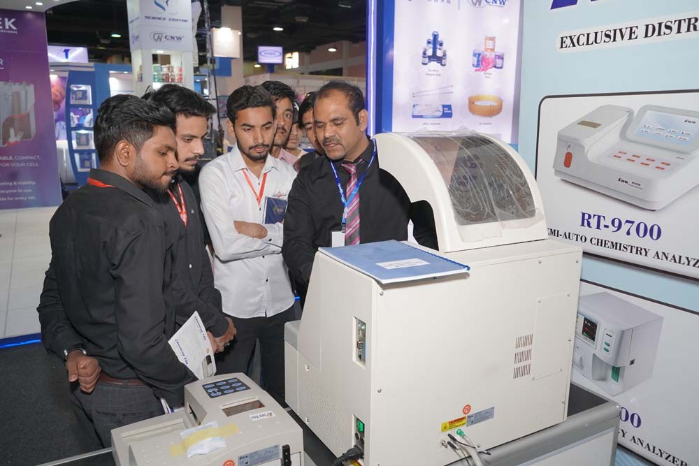 国际涂料工业展现场照片