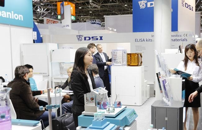 国际涂料工业展现场照片