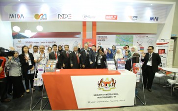 国际涂料工业展现场照片