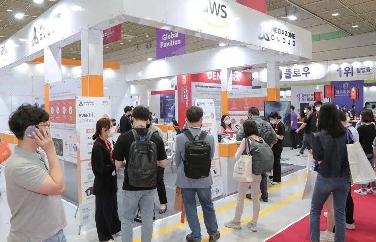 国际涂料工业展现场照片