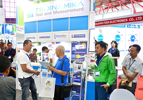 国际涂料工业展现场照片