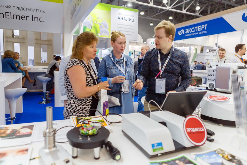 国际涂料工业展现场照片