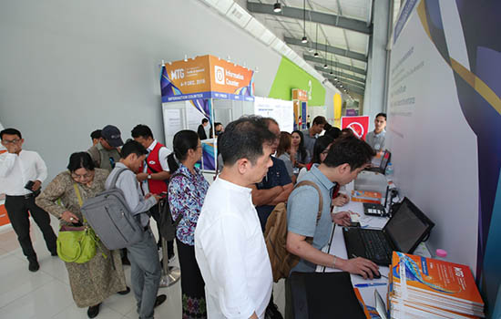 国际涂料工业展现场照片