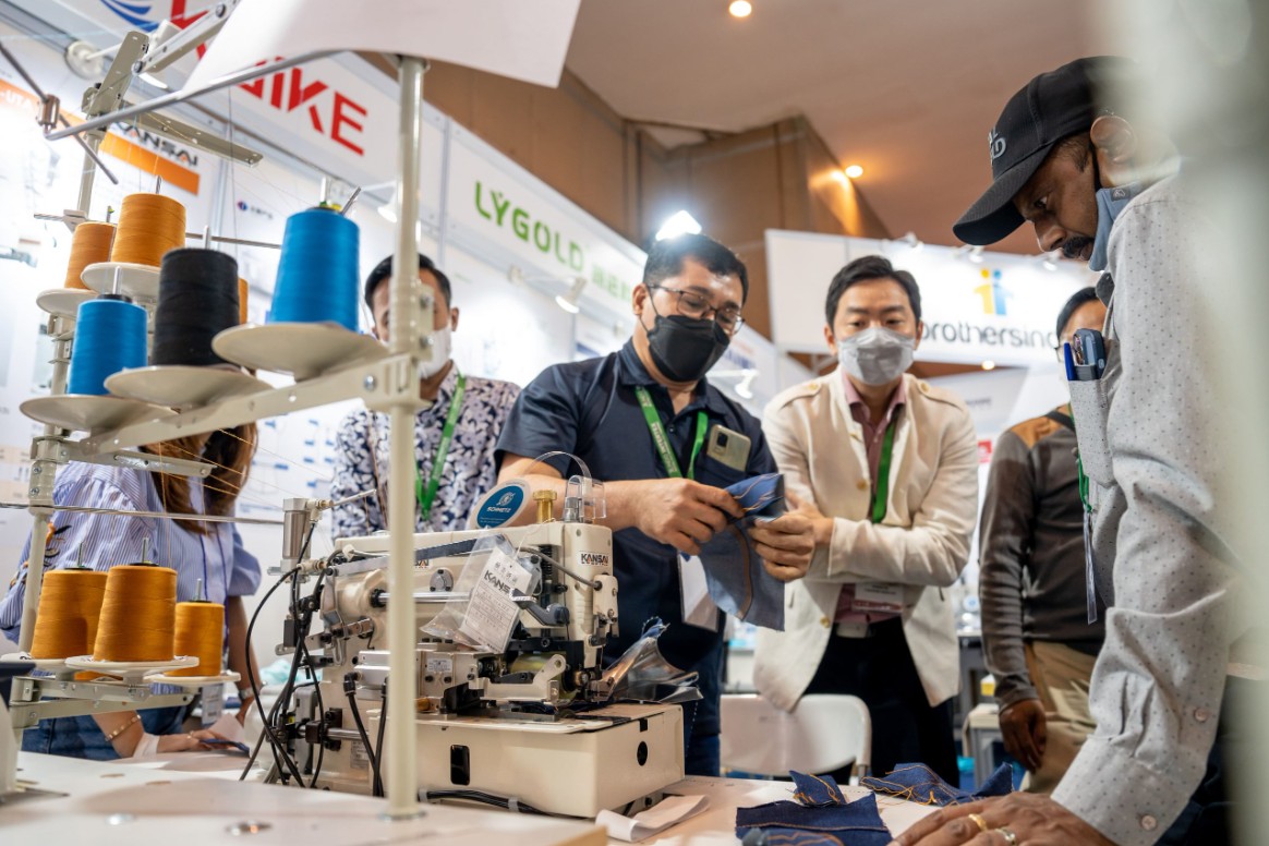 国际涂料工业展现场照片