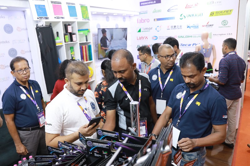 国际涂料工业展现场照片