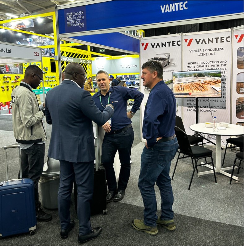 国际涂料工业展现场照片