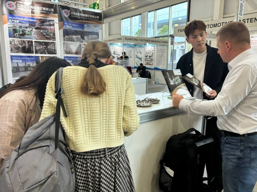 国际涂料工业展现场照片