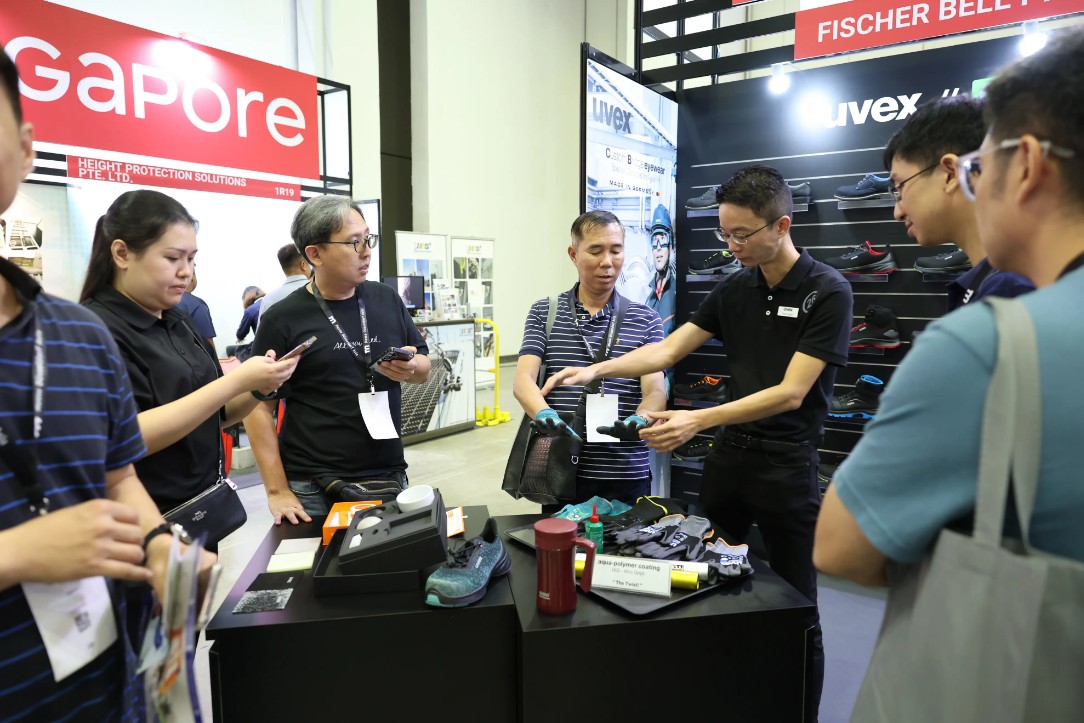 国际涂料工业展现场照片