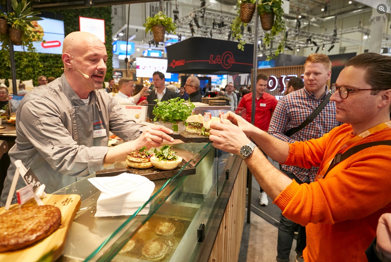 国际涂料工业展现场照片