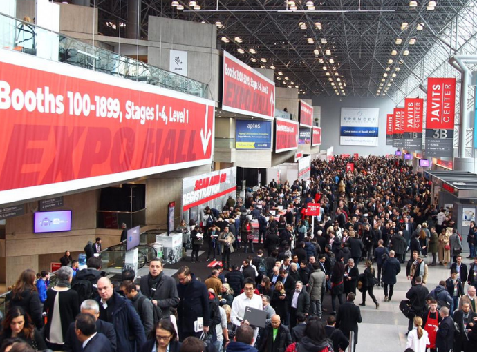 国际涂料工业展现场照片