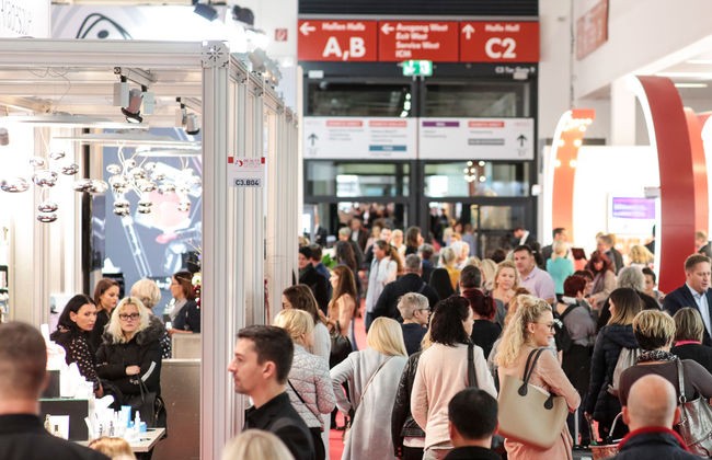 国际涂料工业展现场照片