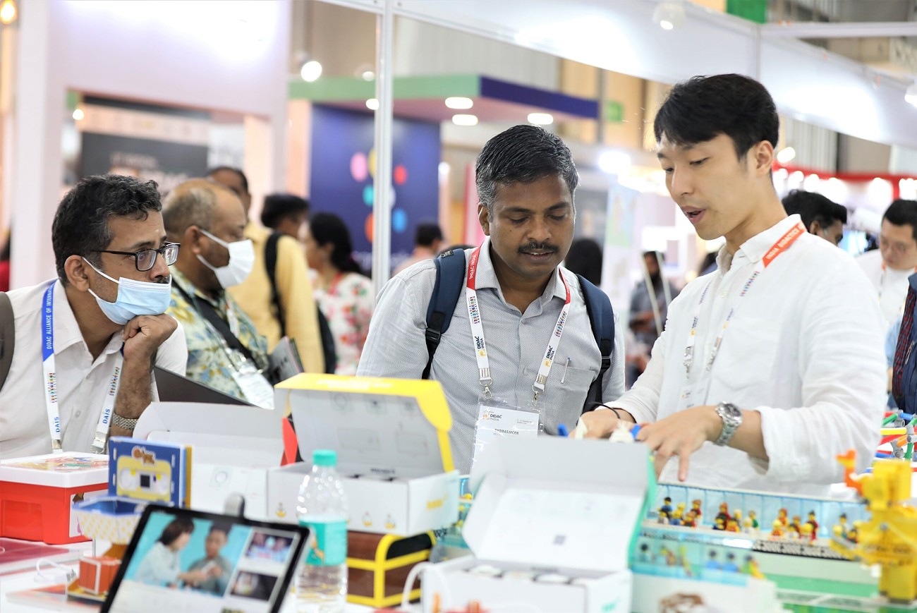 国际涂料工业展现场照片