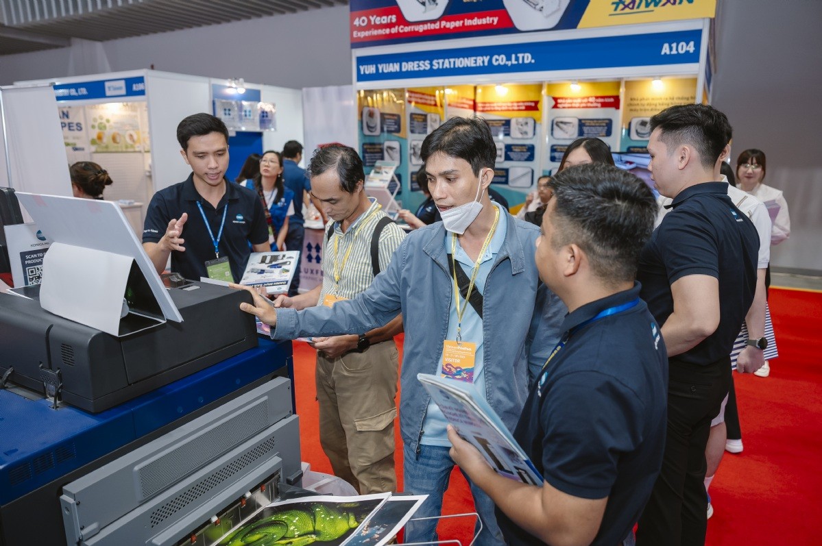 国际涂料工业展现场照片