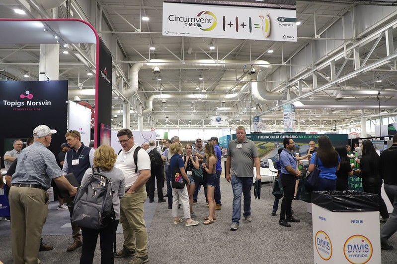 国际涂料工业展现场照片