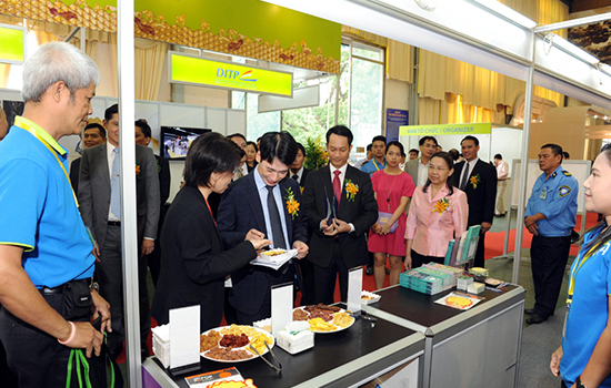 国际涂料工业展现场照片