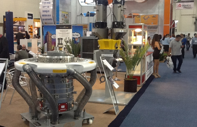 国际涂料工业展现场照片