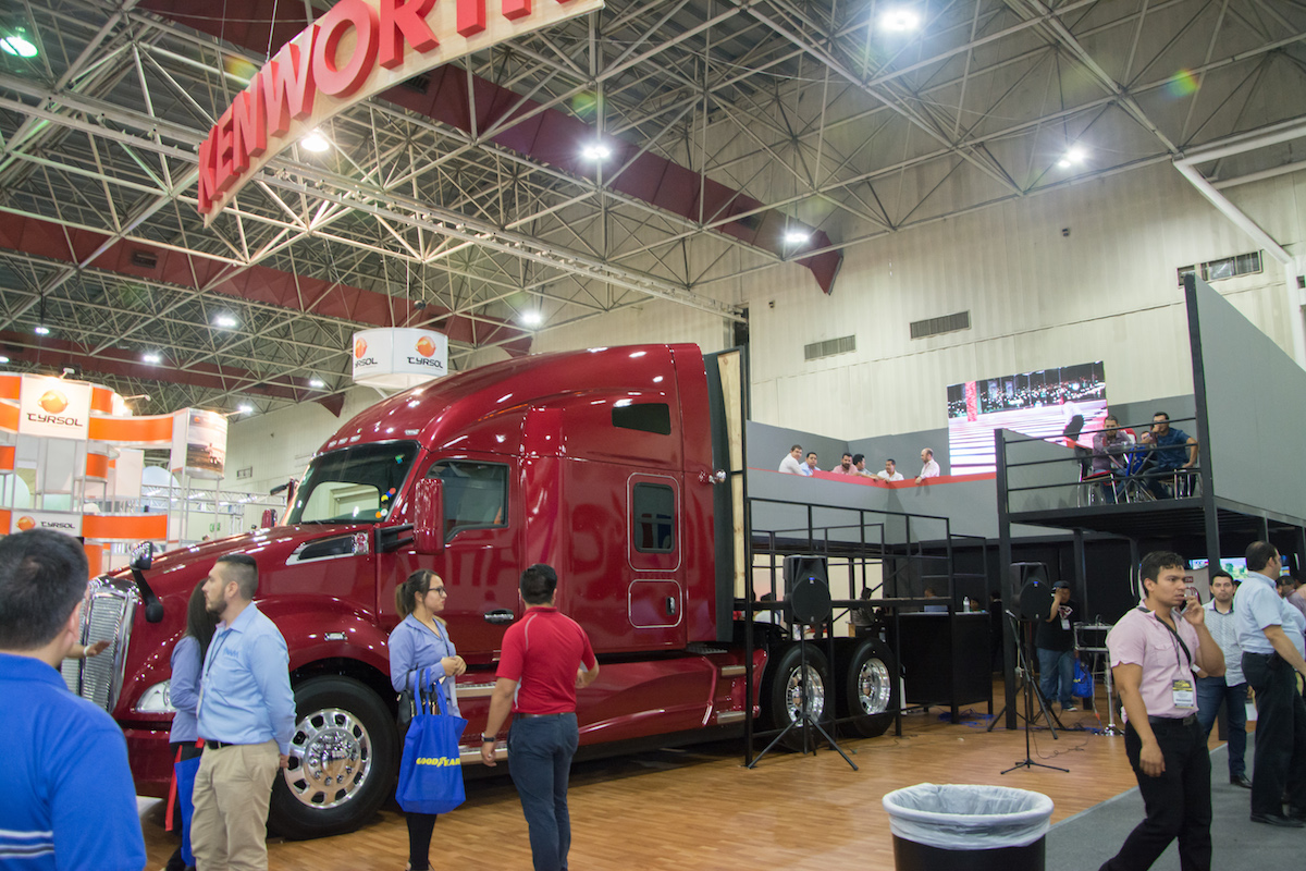 国际涂料工业展现场照片