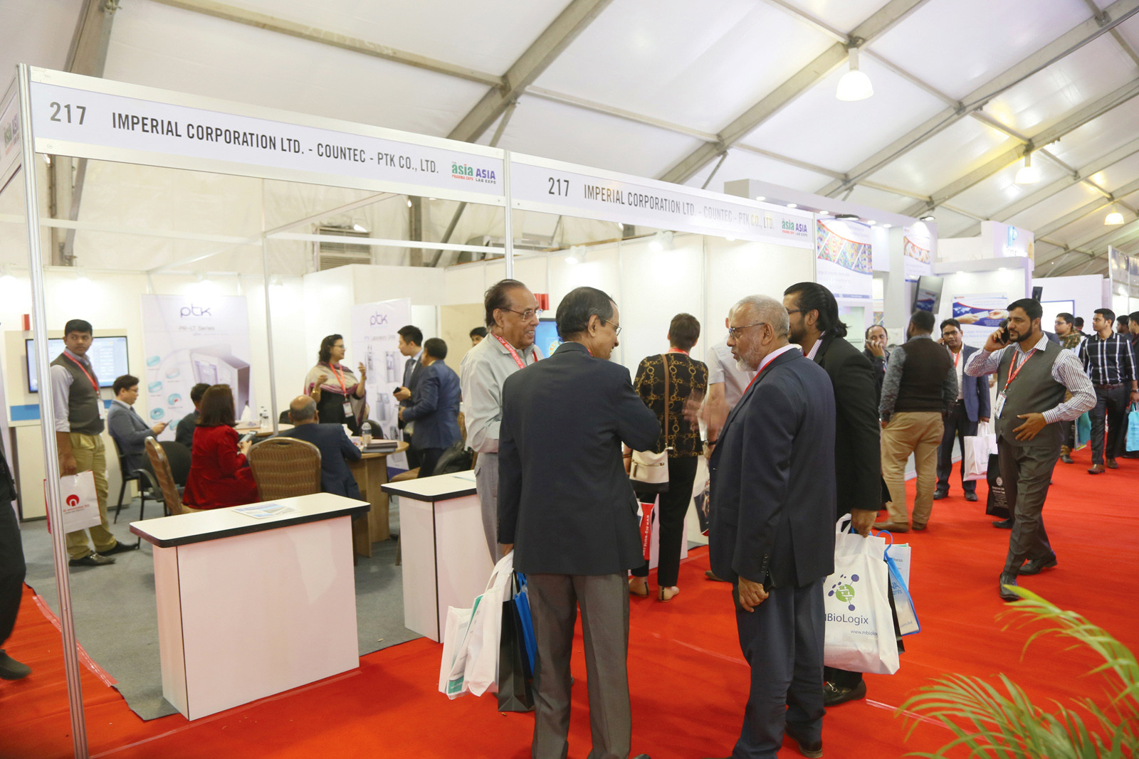 国际涂料工业展现场照片