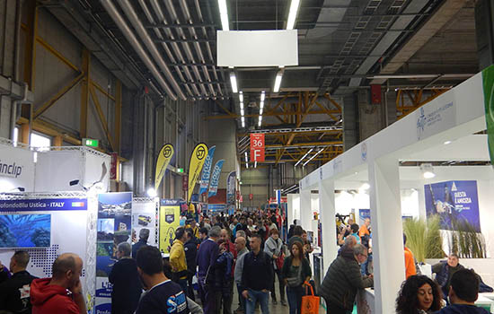 国际涂料工业展现场照片