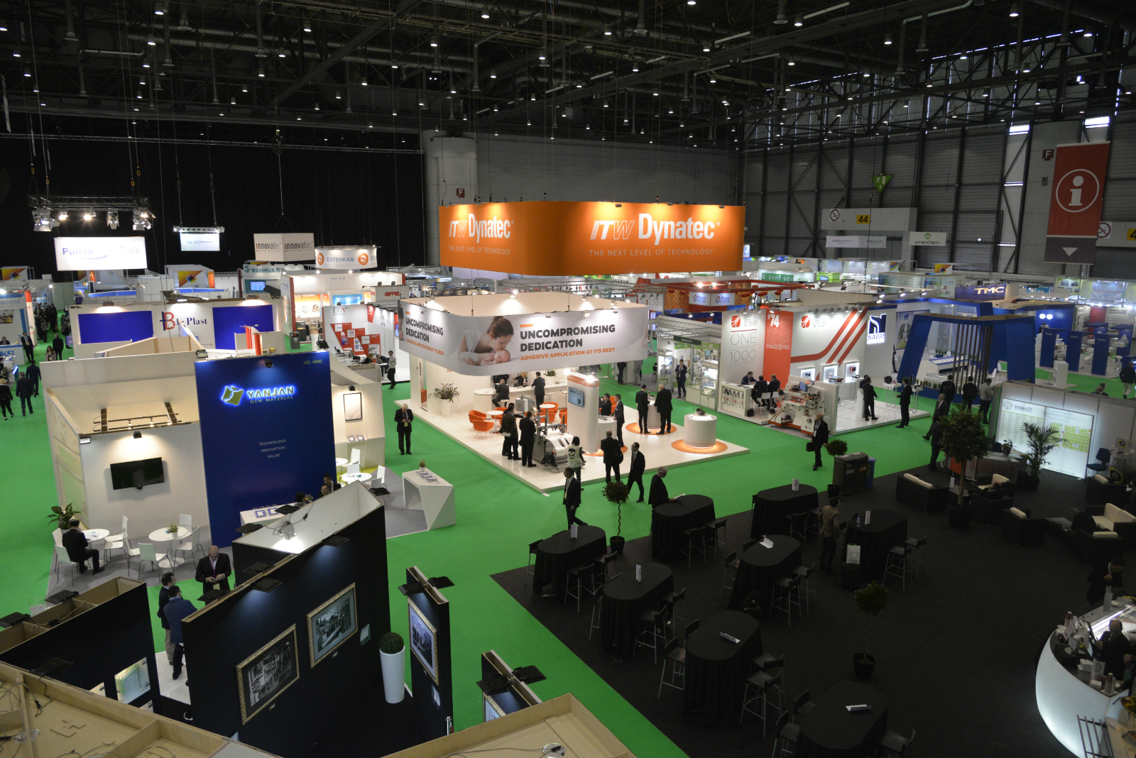 国际涂料工业展现场照片