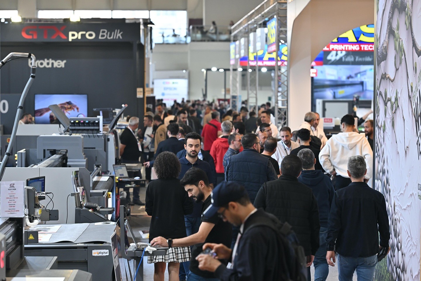 国际涂料工业展现场照片