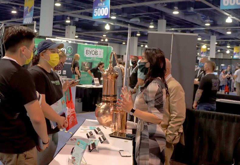 国际涂料工业展现场照片