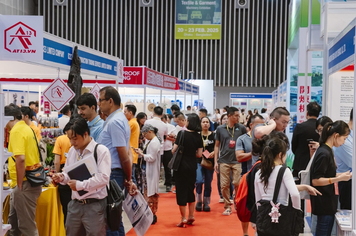 国际涂料工业展现场照片