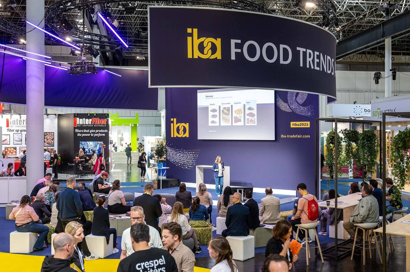 国际涂料工业展现场照片