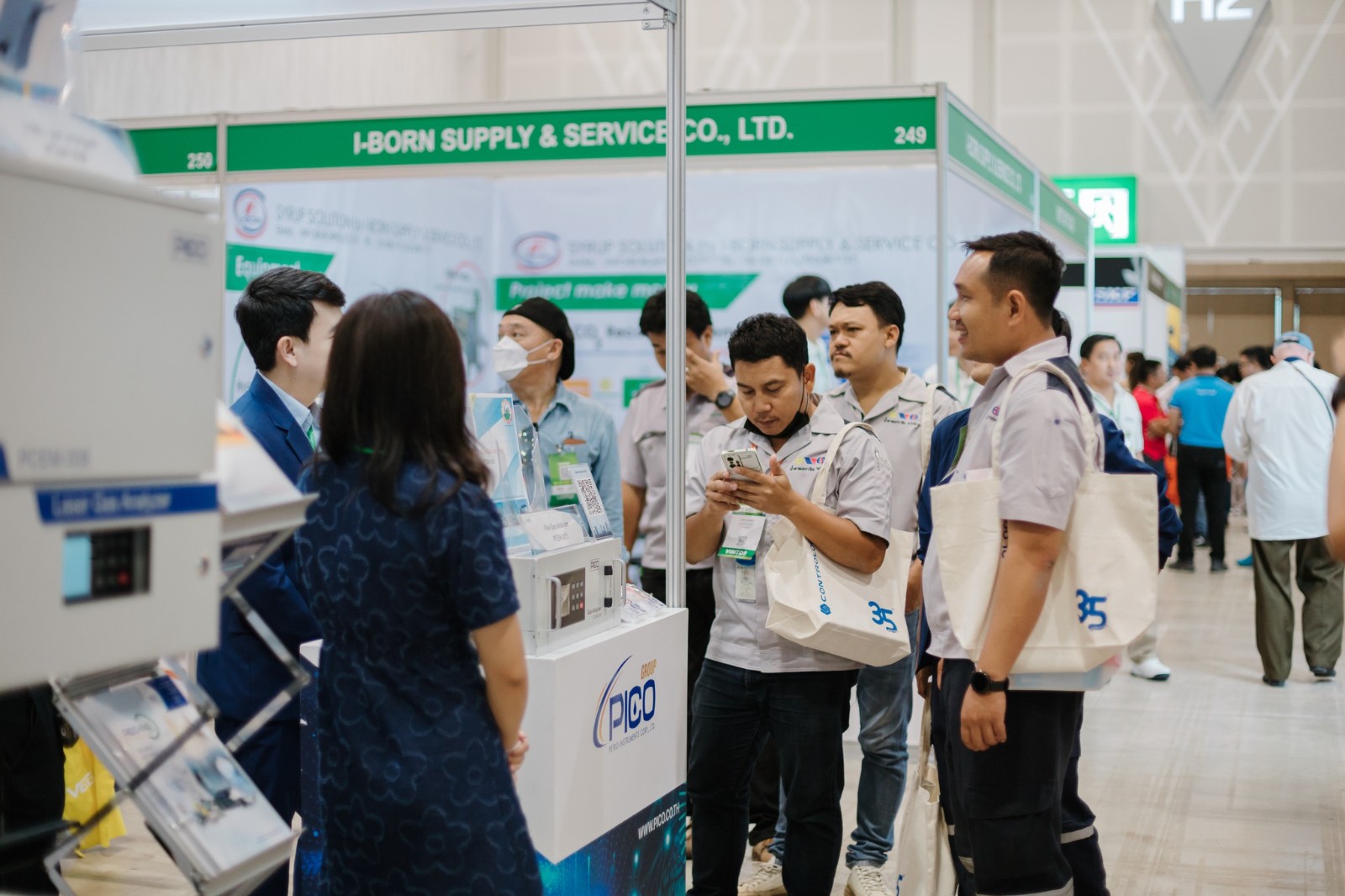 国际涂料工业展现场照片