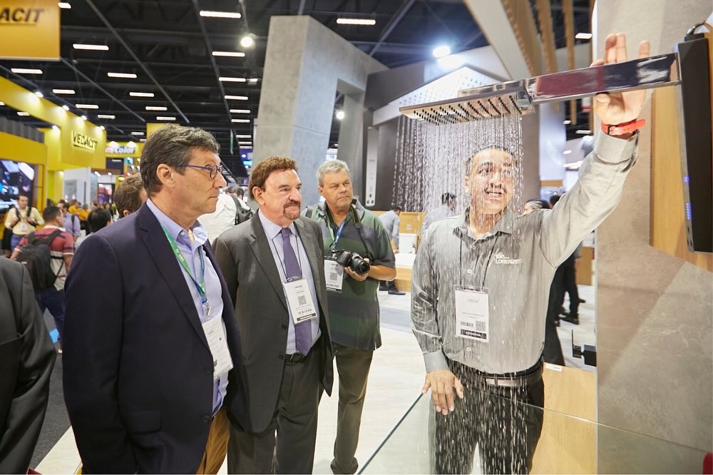 国际涂料工业展现场照片