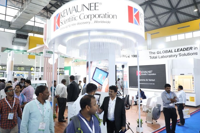 国际涂料工业展现场照片