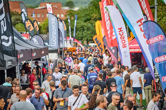 国际涂料工业展现场照片