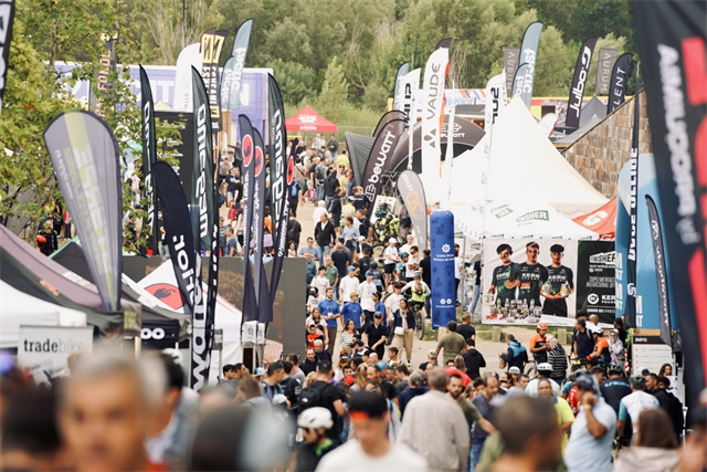 国际涂料工业展现场照片