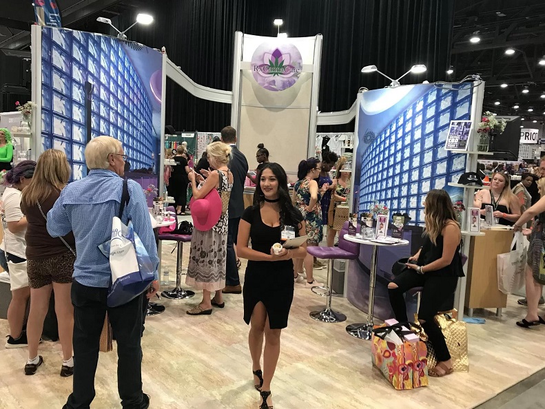 国际涂料工业展现场照片