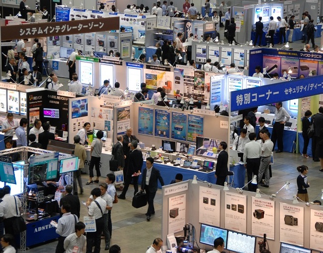 国际涂料工业展现场照片